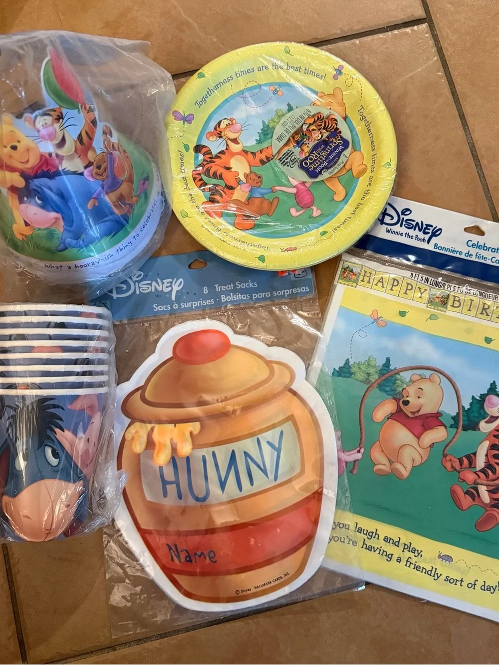 Vintage Y2K Disney Winnie the Pooh Party Set